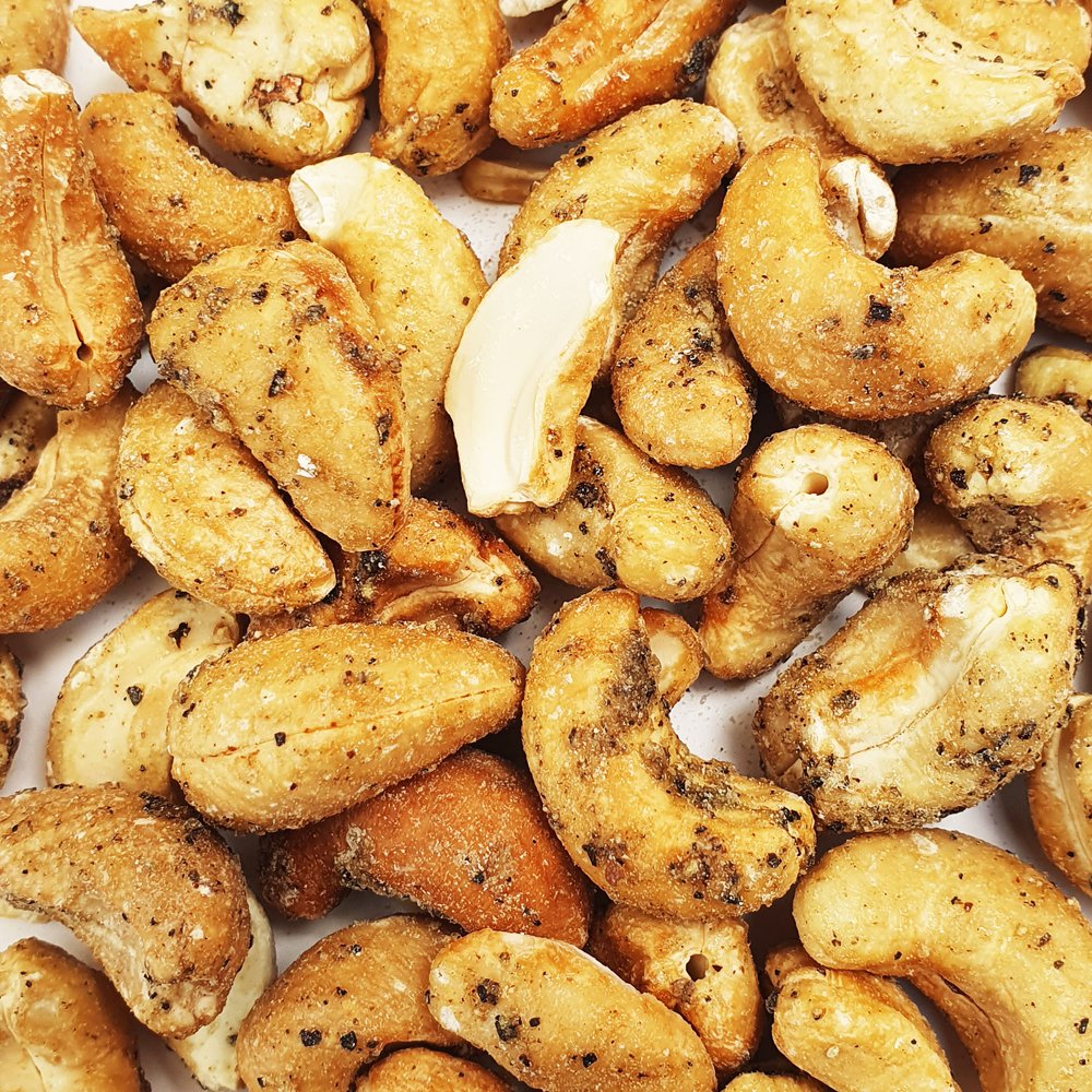 Cashews cracked black pepper & sea salt 120g pack